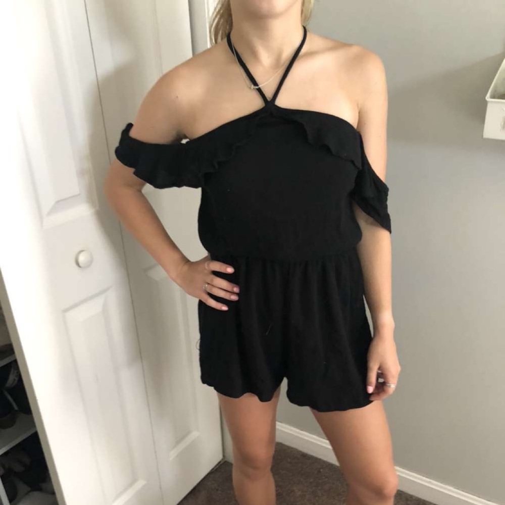 Black romper - Picture 1 of 1